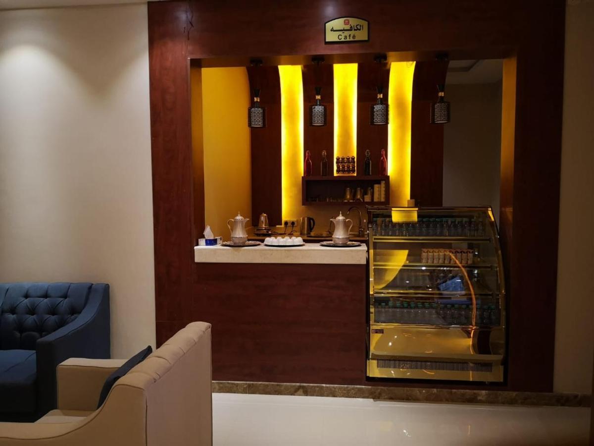 Makarem Hotel Apartments Riaad Buitenkant foto